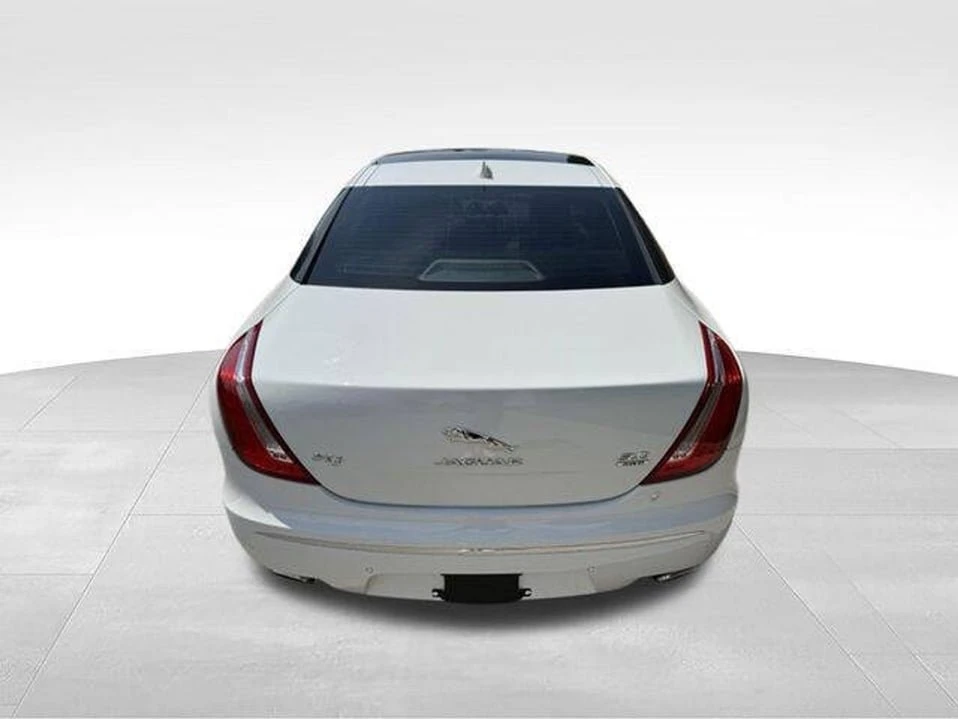2015 Jaguar X351 XJ - Image 13 of 20