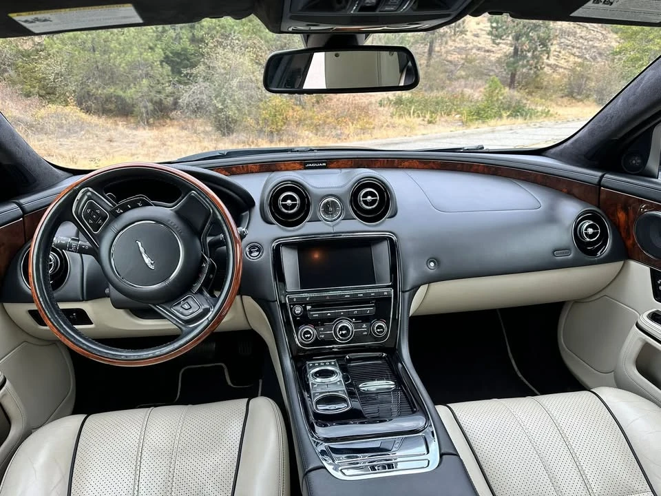 2015 Jaguar X351 XJ - Image 5 of 8