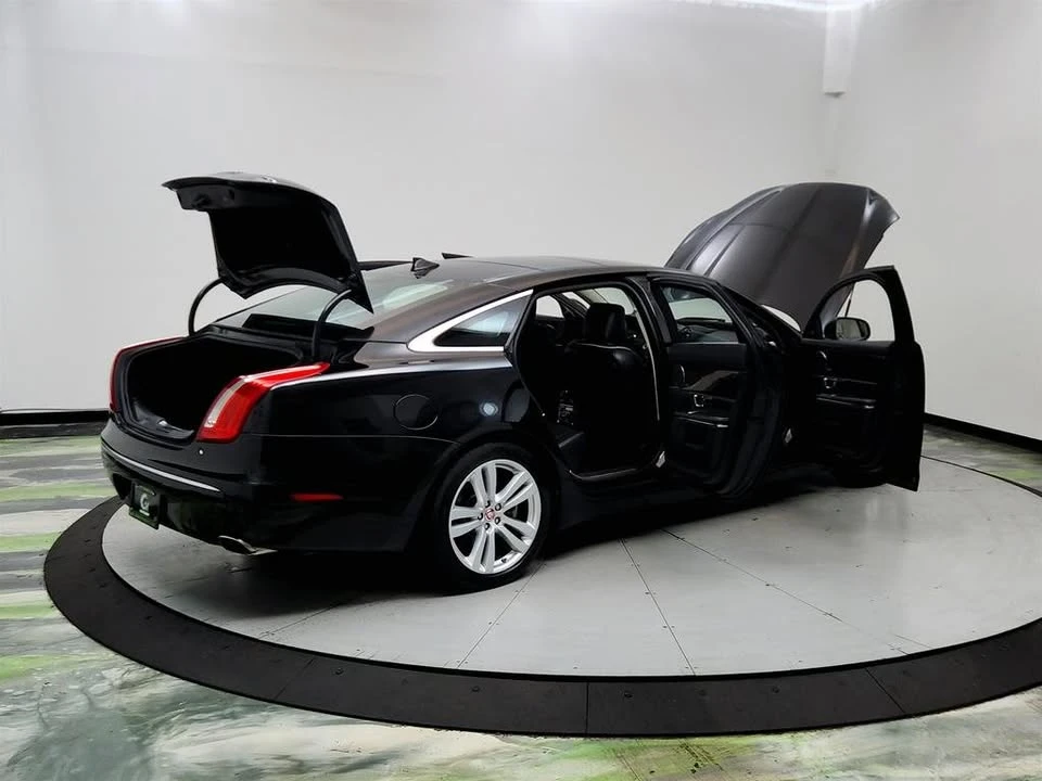2015 Jaguar X351 XJ - Image 11 of 20