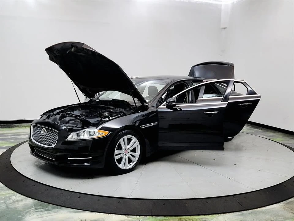 2015 Jaguar X351 XJ - Image 9 of 20