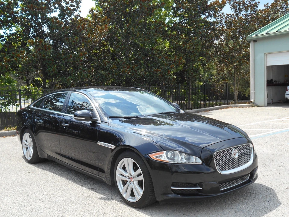 2015 Jaguar X351 XJ - Image 11 of 21