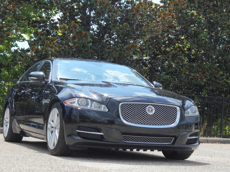 2015 Jaguar X351 XJ - Image 12 of 21