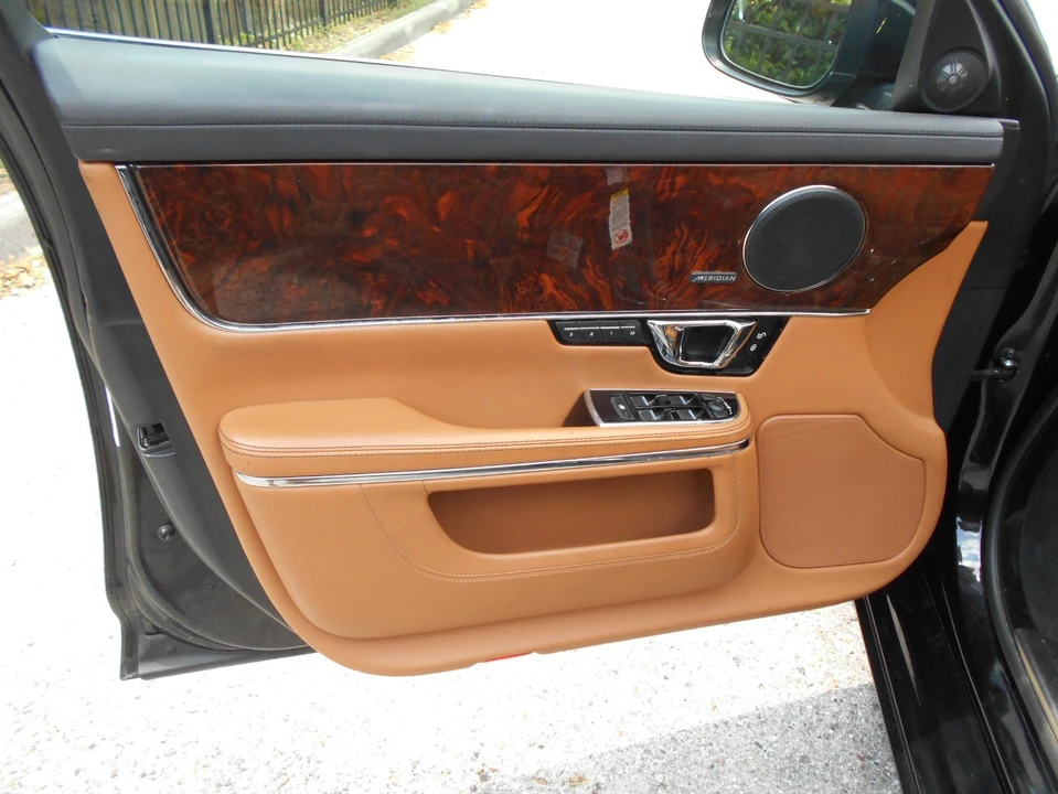 2015 Jaguar X351 XJ - Image 16 of 21