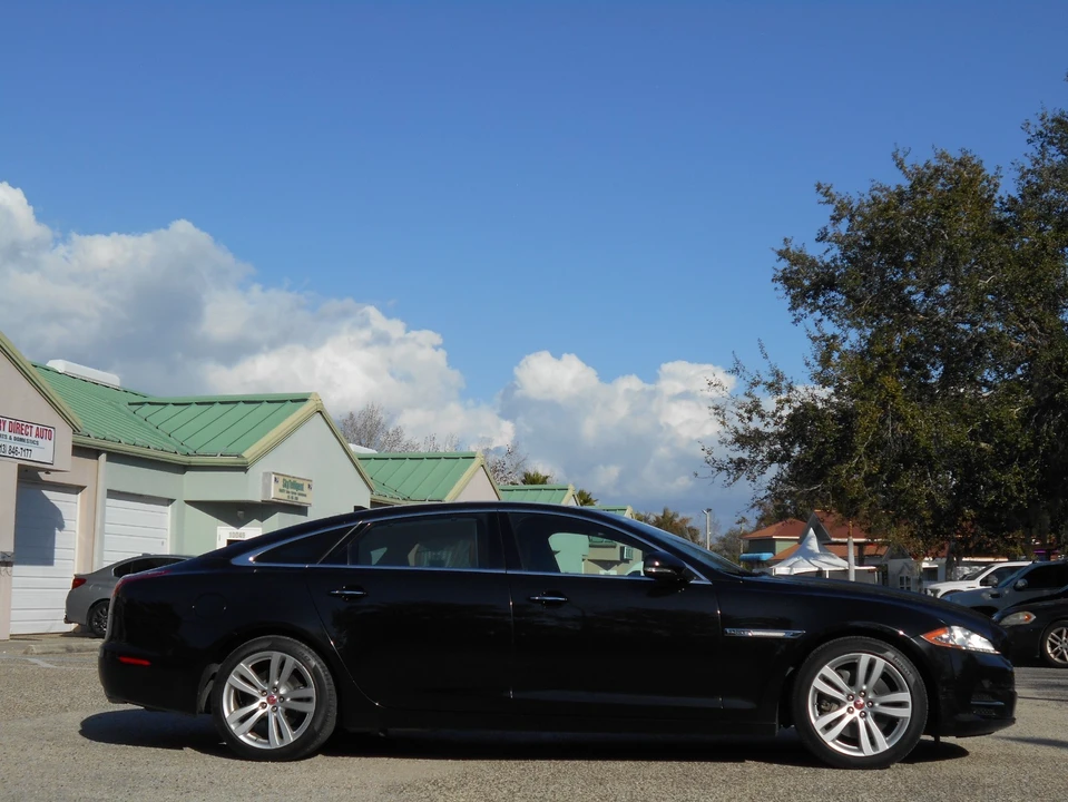 2015 Jaguar X351 XJ - Image 8 of 21