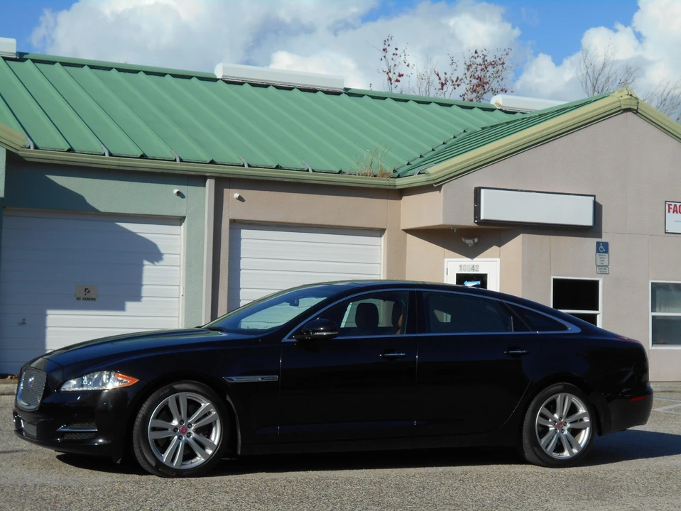 2015 Jaguar X351 XJ - Image 3 of 21