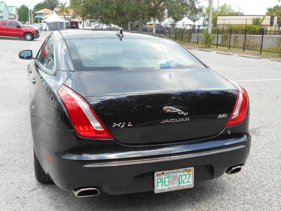 2015 Jaguar X351 XJ - Image 5 of 21