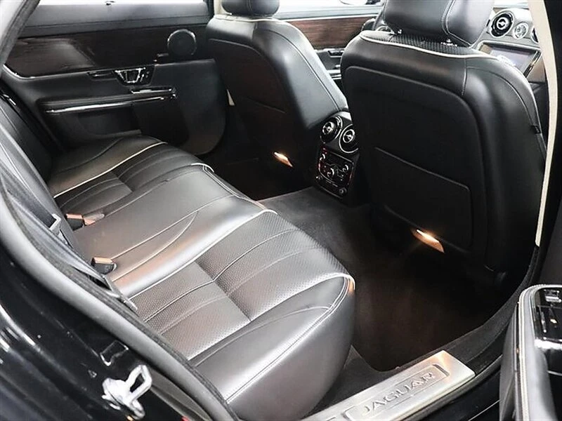 2015 Jaguar X351 XJ - Image 14 of 20