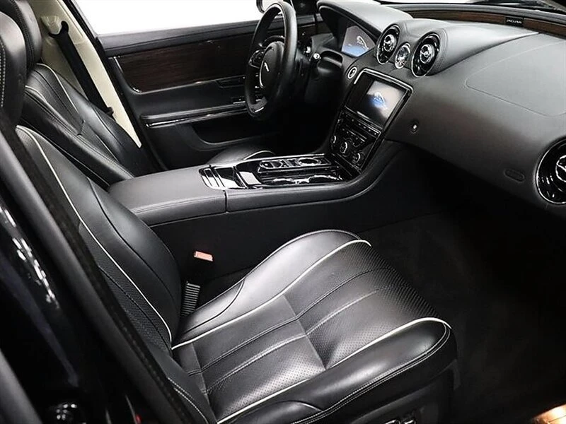 2015 Jaguar X351 XJ - Image 12 of 20