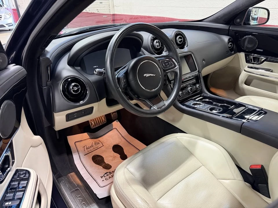 2015 Jaguar X351 XJ - Image 13 of 20