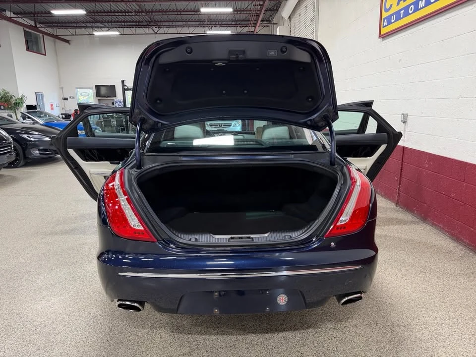 2015 Jaguar X351 XJ - Image 10 of 20