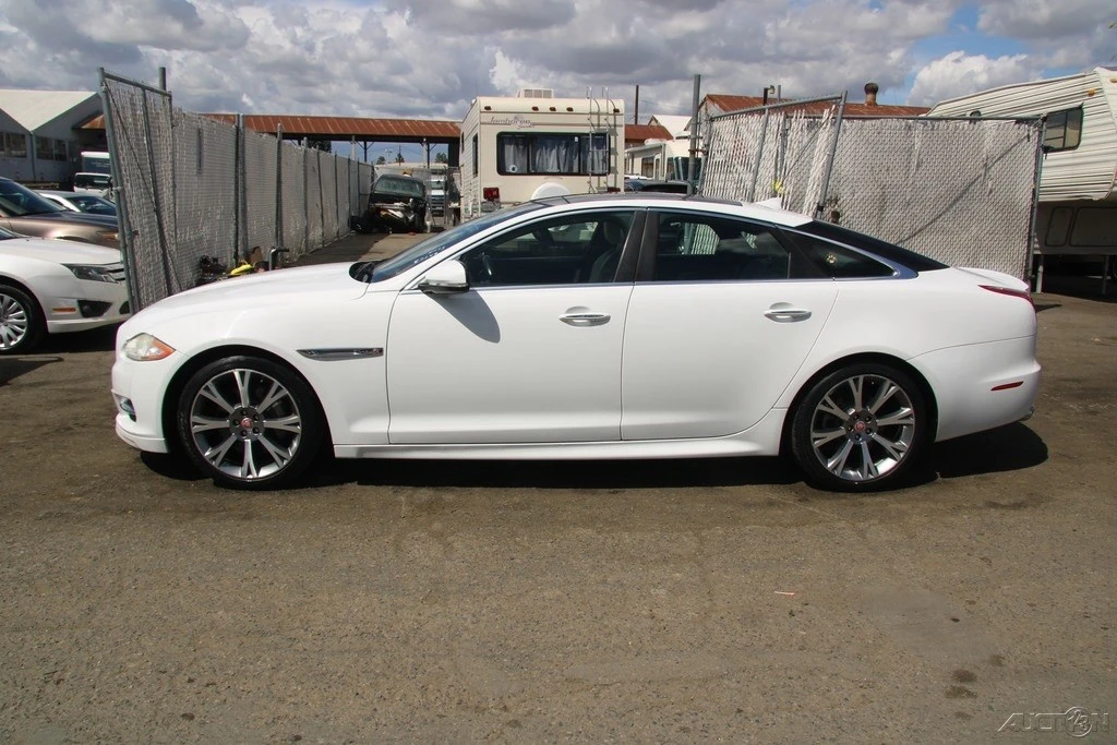 2015 Jaguar X351 XJ - Image 3 of 21
