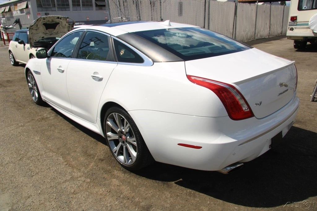 2015 Jaguar X351 XJ - Image 5 of 21