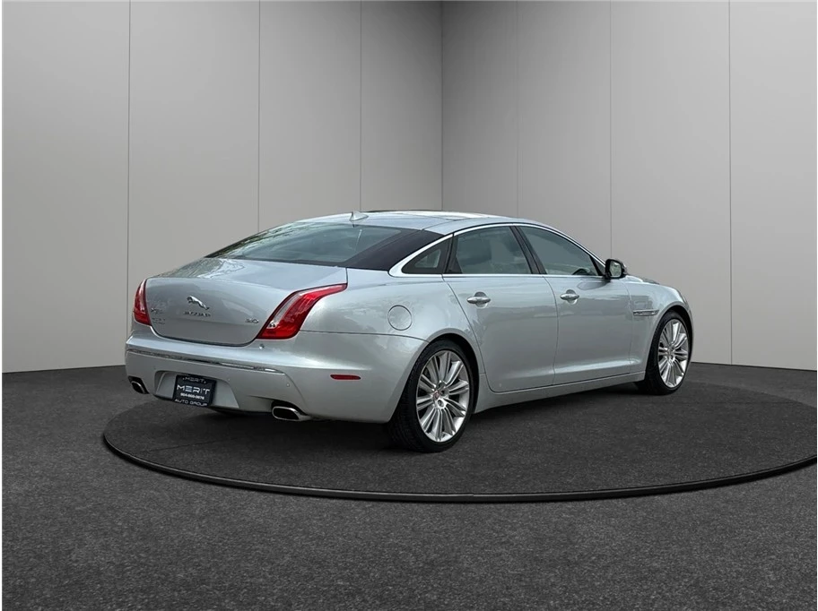 2015 Jaguar X351 XJ - Image 9 of 21