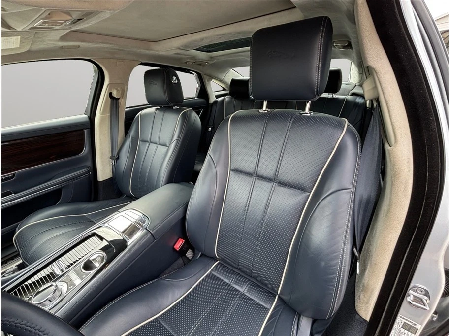 2015 Jaguar X351 XJ - Image 17 of 21