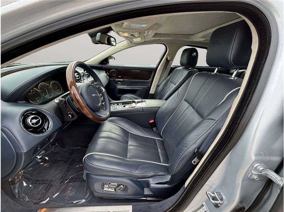 2015 Jaguar X351 XJ - Image 2 of 21