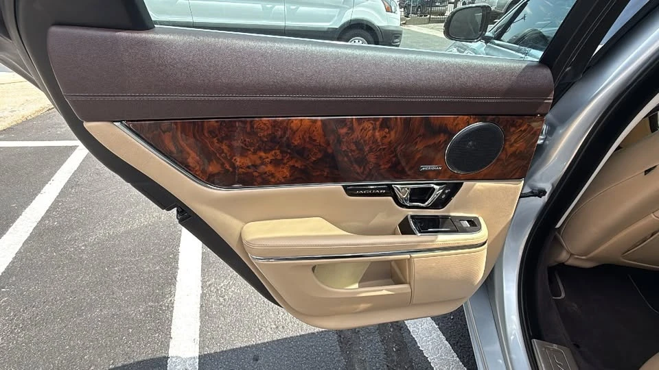 2015 Jaguar X351 XJ - Image 11 of 20