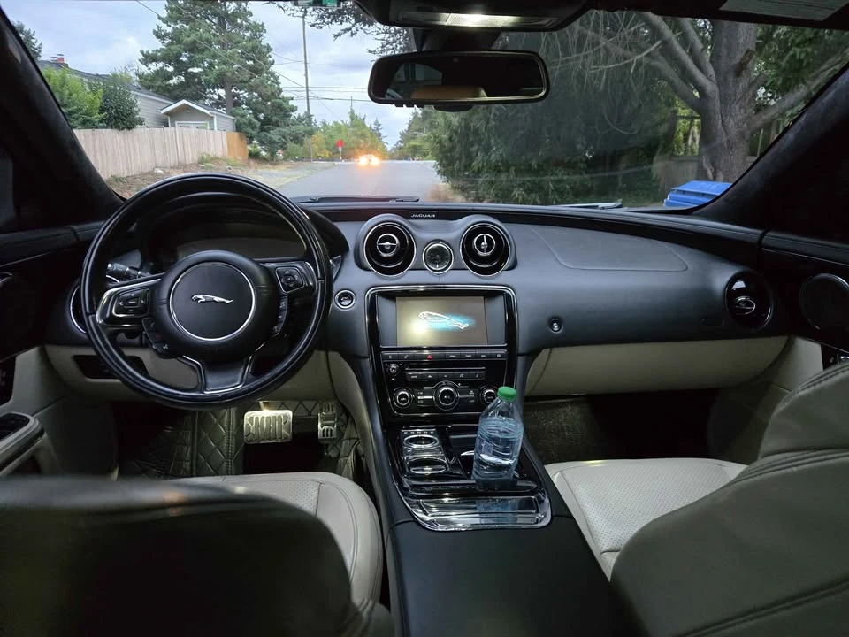 2015 Jaguar X351 XJ - Image 2 of 7