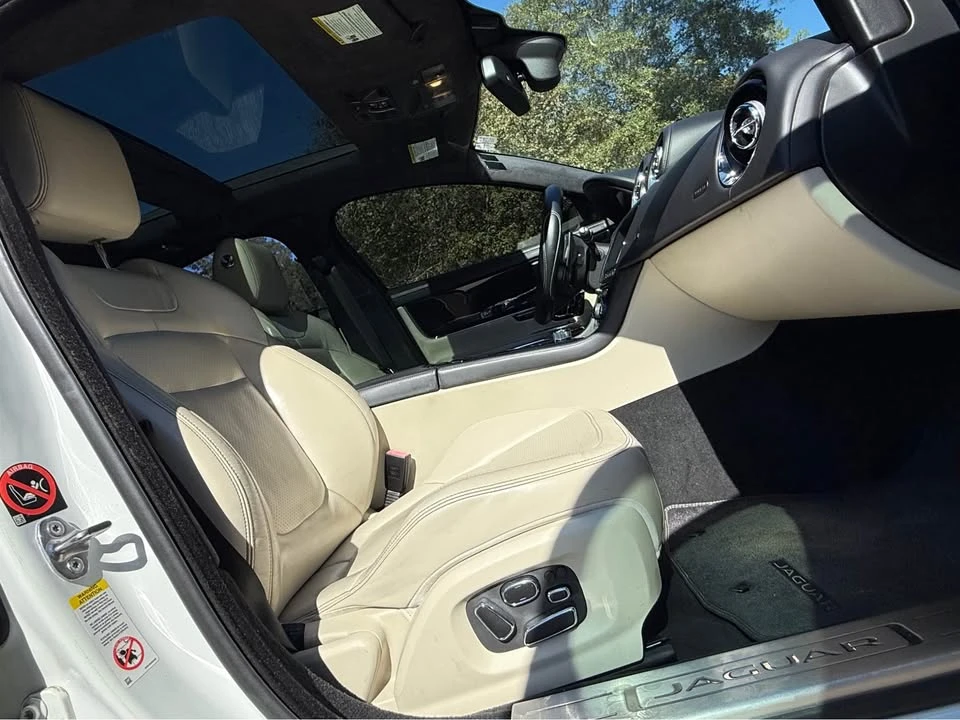 2015 Jaguar X351 XJ - Image 11 of 19