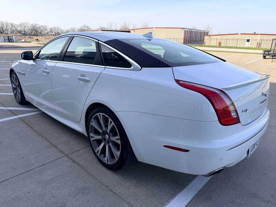 2015 Jaguar X351 XJ - Image 4 of 21