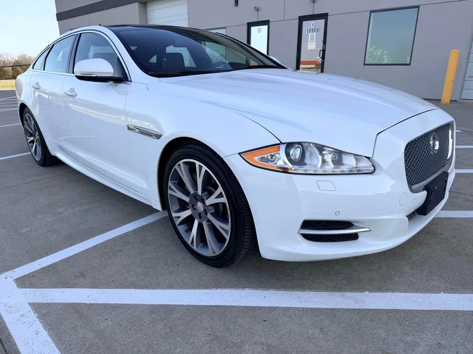 2015 Jaguar X351 XJ - Image 8 of 21