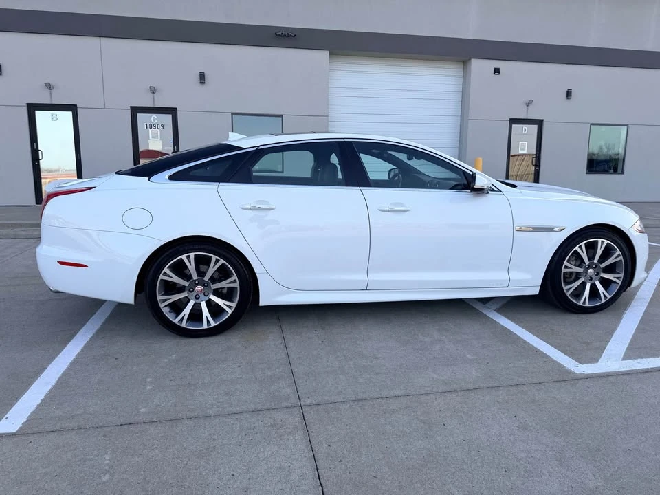 2015 Jaguar X351 XJ - Image 7 of 21