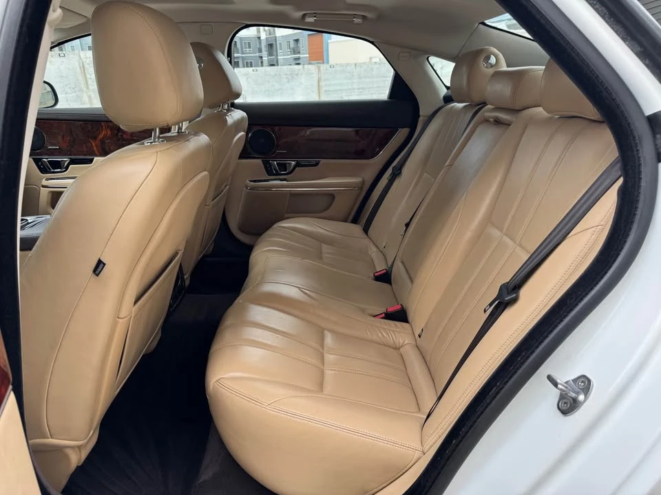 2015 Jaguar X351 XJ - Image 15 of 20
