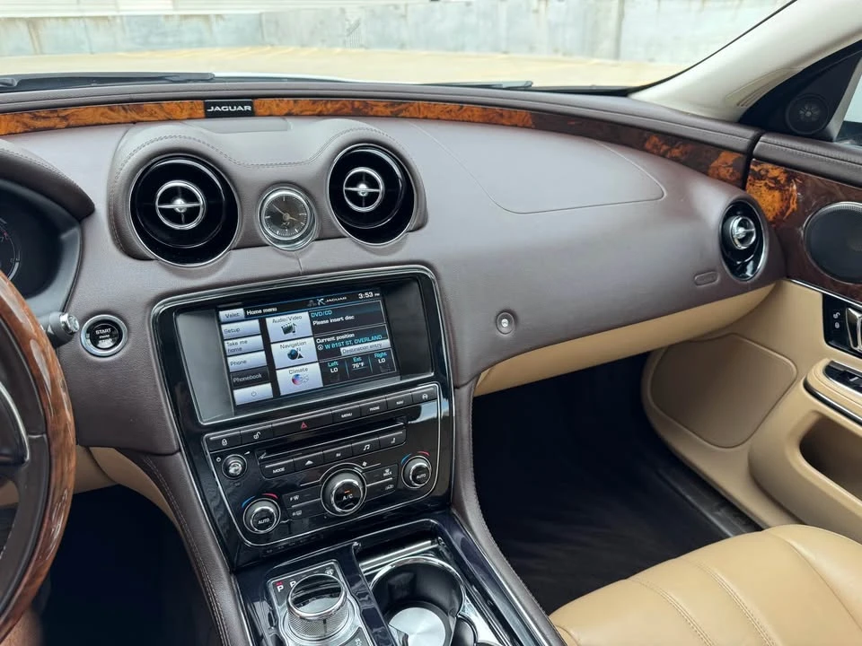 2015 Jaguar X351 XJ - Image 12 of 20