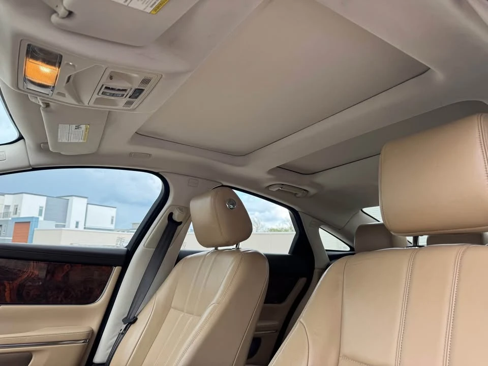 2015 Jaguar X351 XJ - Image 9 of 20