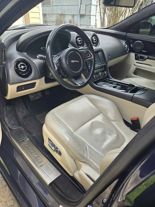 2015 Jaguar X351 XJ - Image 3 of 6