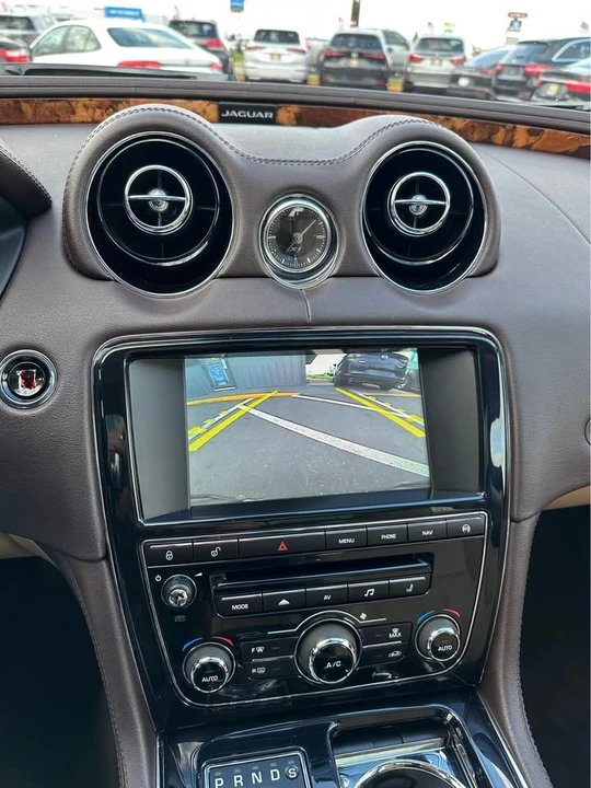 2015 Jaguar X351 XJ - Image 12 of 20