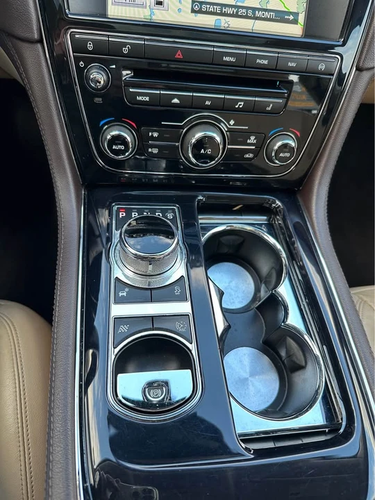 2015 Jaguar X351 XJ - Image 15 of 20