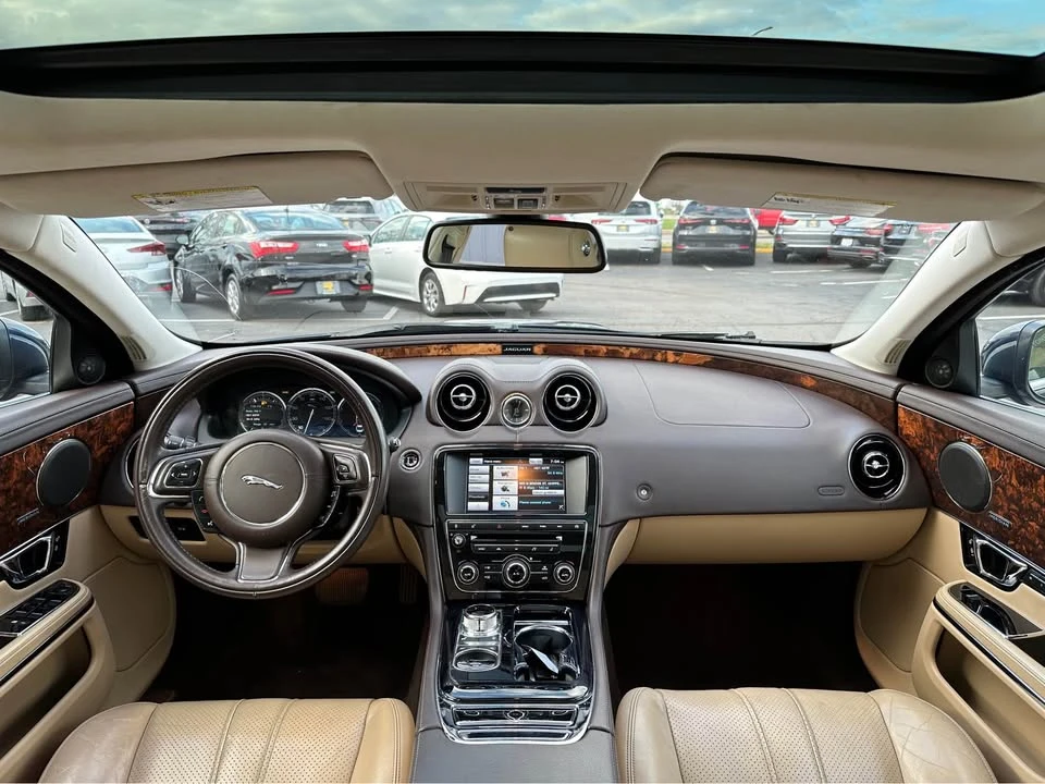 2015 Jaguar X351 XJ - Image 11 of 20