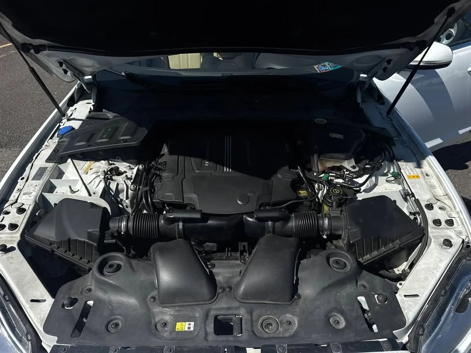 2015 Jaguar X351 XJ - Image 6 of 12