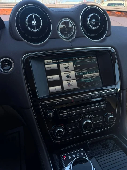2015 Jaguar X351 XJ - Image 10 of 12