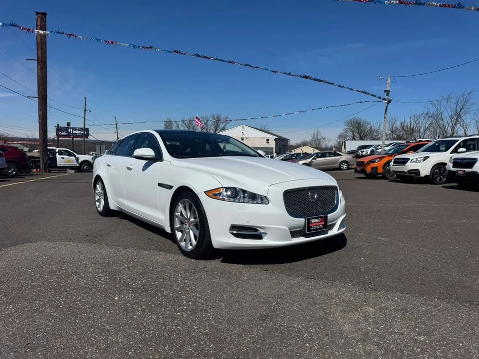 2015 Jaguar X351 XJ - Image 4 of 12