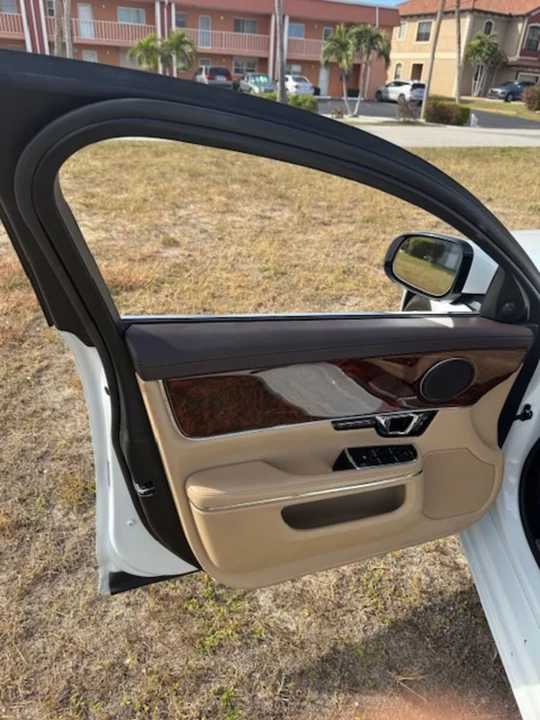 2015 Jaguar X351 XJ - Image 18 of 31