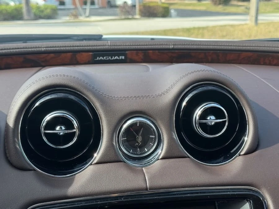 2015 Jaguar X351 XJ - Image 24 of 31