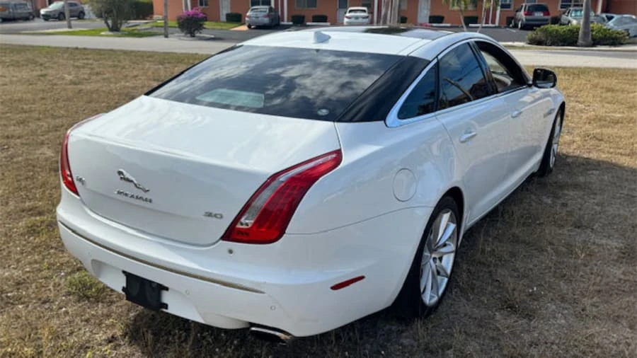 2015 Jaguar X351 XJ - Image 5 of 31