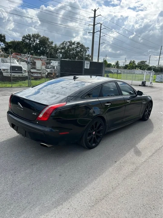 2015 Jaguar X351 XJ - Image 2 of 7