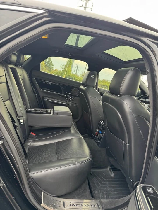 2015 Jaguar X351 XJ - Image 8 of 17