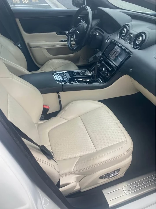 2015 Jaguar X351 XJ - Image 8 of 12
