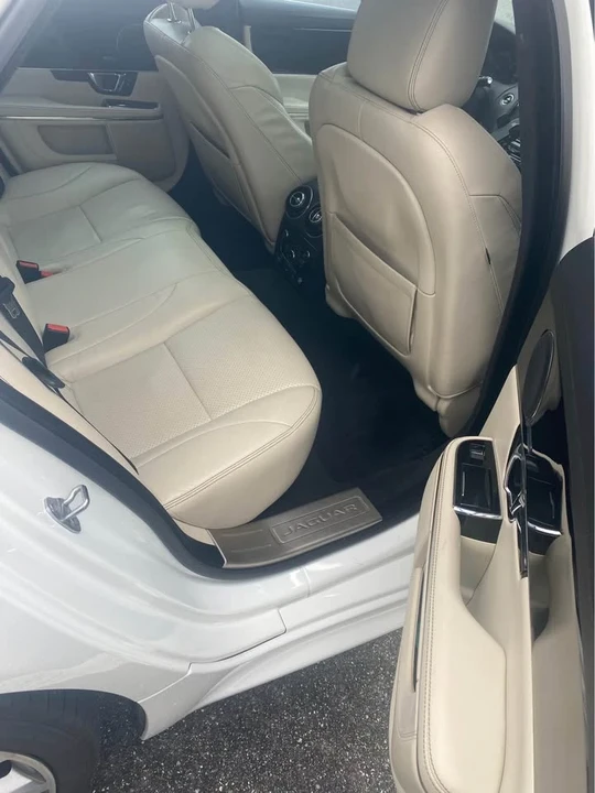 2015 Jaguar X351 XJ - Image 9 of 12