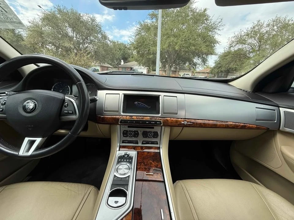 2015 Jaguar X351 XJ - Image 13 of 20