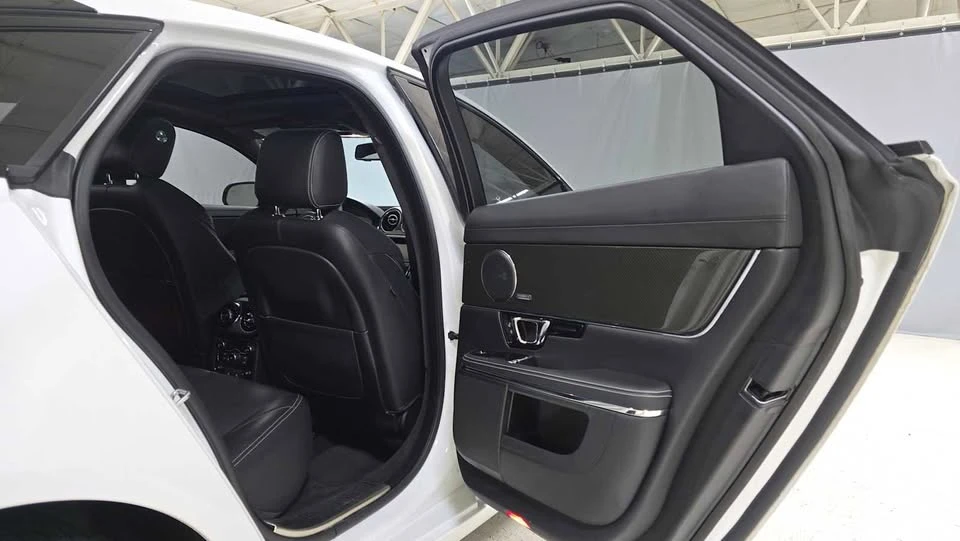 2015 Jaguar X351 XJR - Image 12 of 18