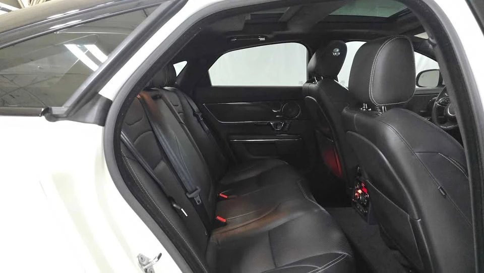 2015 Jaguar X351 XJR - Image 13 of 18