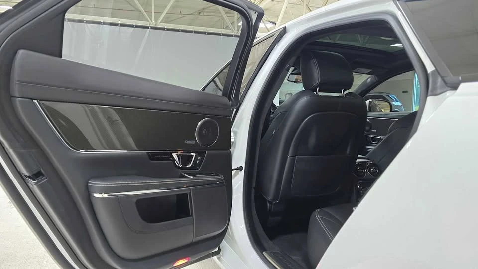 2015 Jaguar X351 XJR - Image 16 of 18