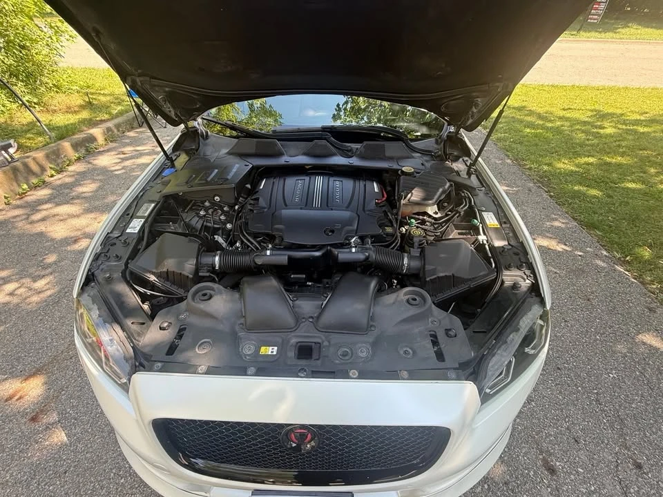 2015 Jaguar X351 XJ - Image 5 of 10