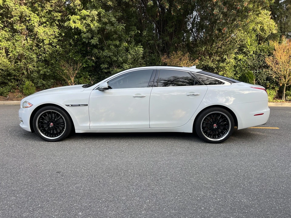 2015 Jaguar X351 XJR - Image 17 of 31