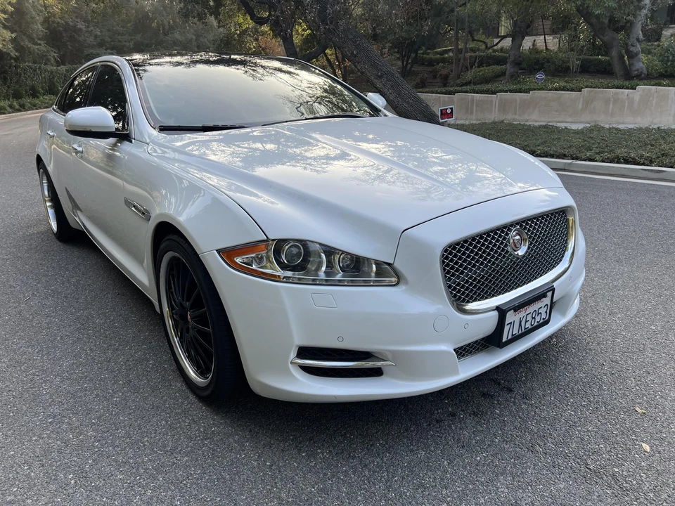 2015 Jaguar X351 XJR - Image 7 of 31