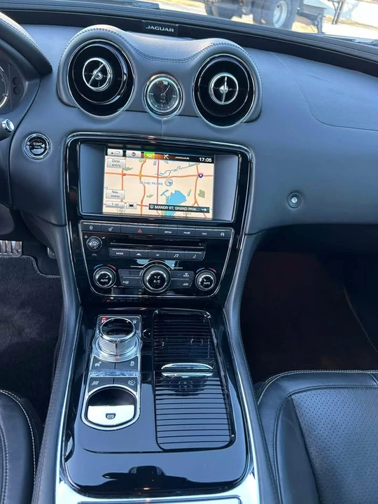 2015 Jaguar X351 XJR - Image 14 of 16